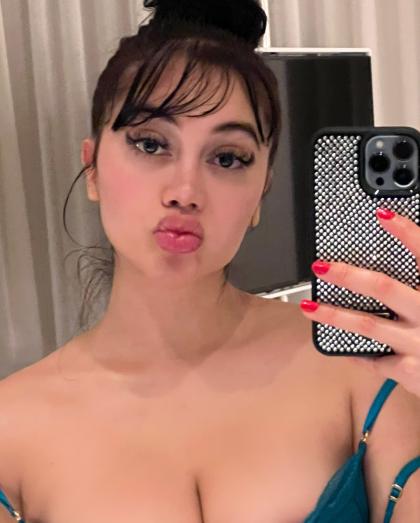 Jailyne Ojeda photo 250799