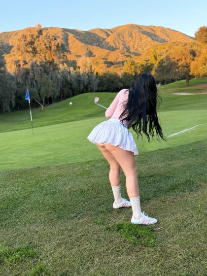 Jailyne Ojeda photo 250801