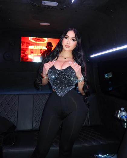 Jailyne Ojeda photo 250808