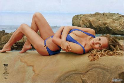 Christine Teigen photo 252726