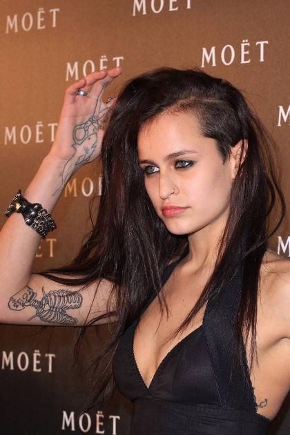 Alice Dellal photo 252745