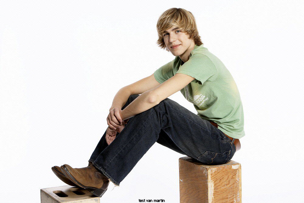 Cody Linley #253011