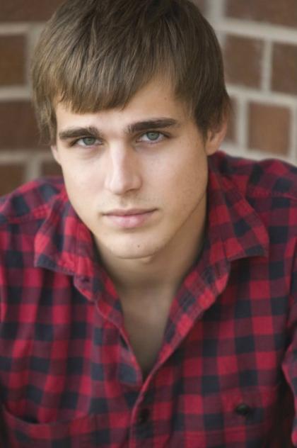 Cody Linley photo 252981