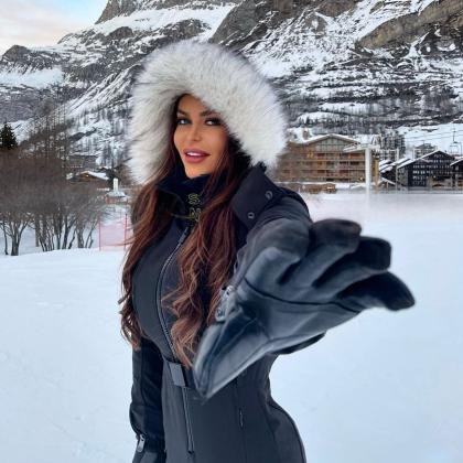 Germaine Love photo 19010