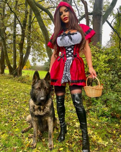 Germaine Love photo 19011