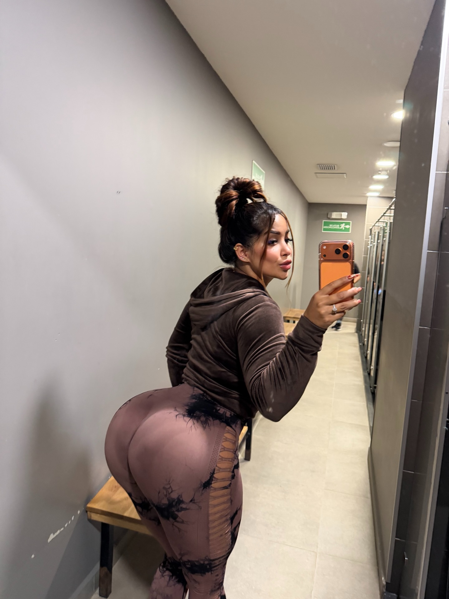 Luisa Fernanda #254780