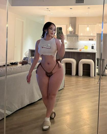 Tayler Hills photo 255774