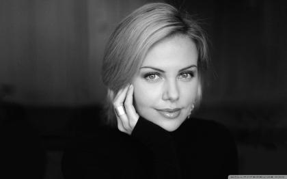 Charlize Theron photo 238737
