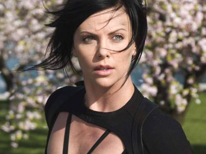 Charlize Theron photo 54456