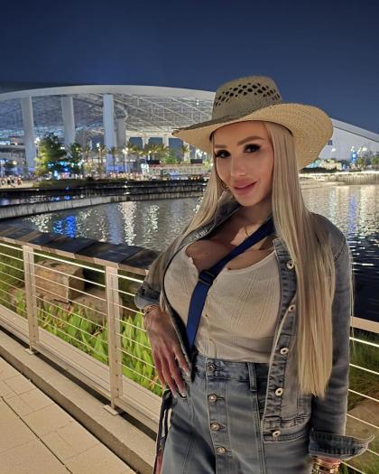 Patty Michova photo 257057