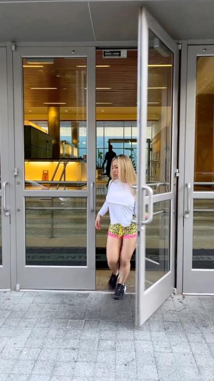 Meowbarbie photo 19747