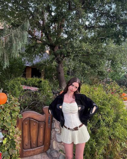 Sophie Mudd photo 20709