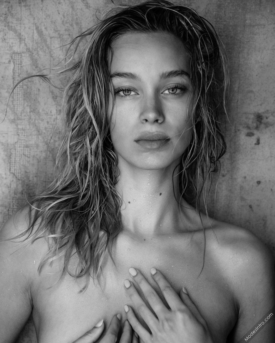 Brianna Mellon #259005