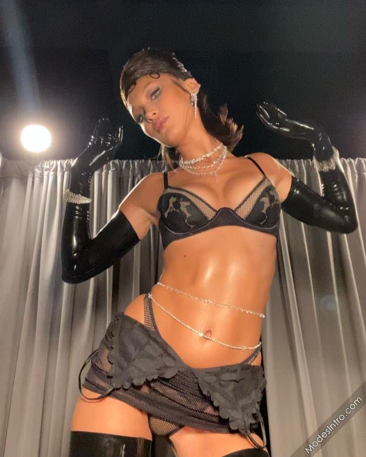 Bella Hadid #260252