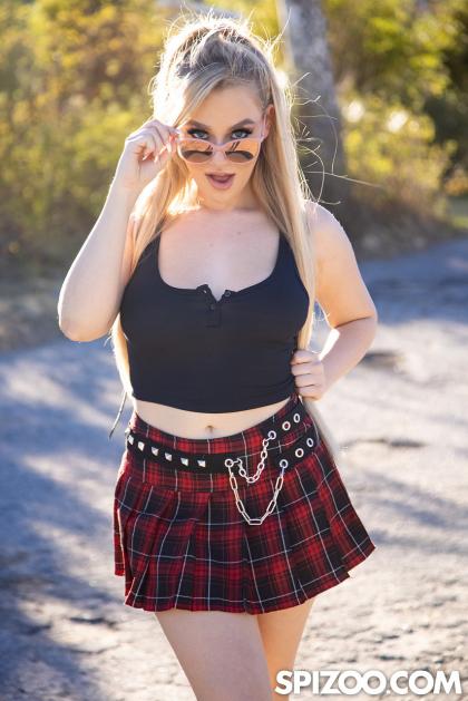 Blake Blossom photo 261711