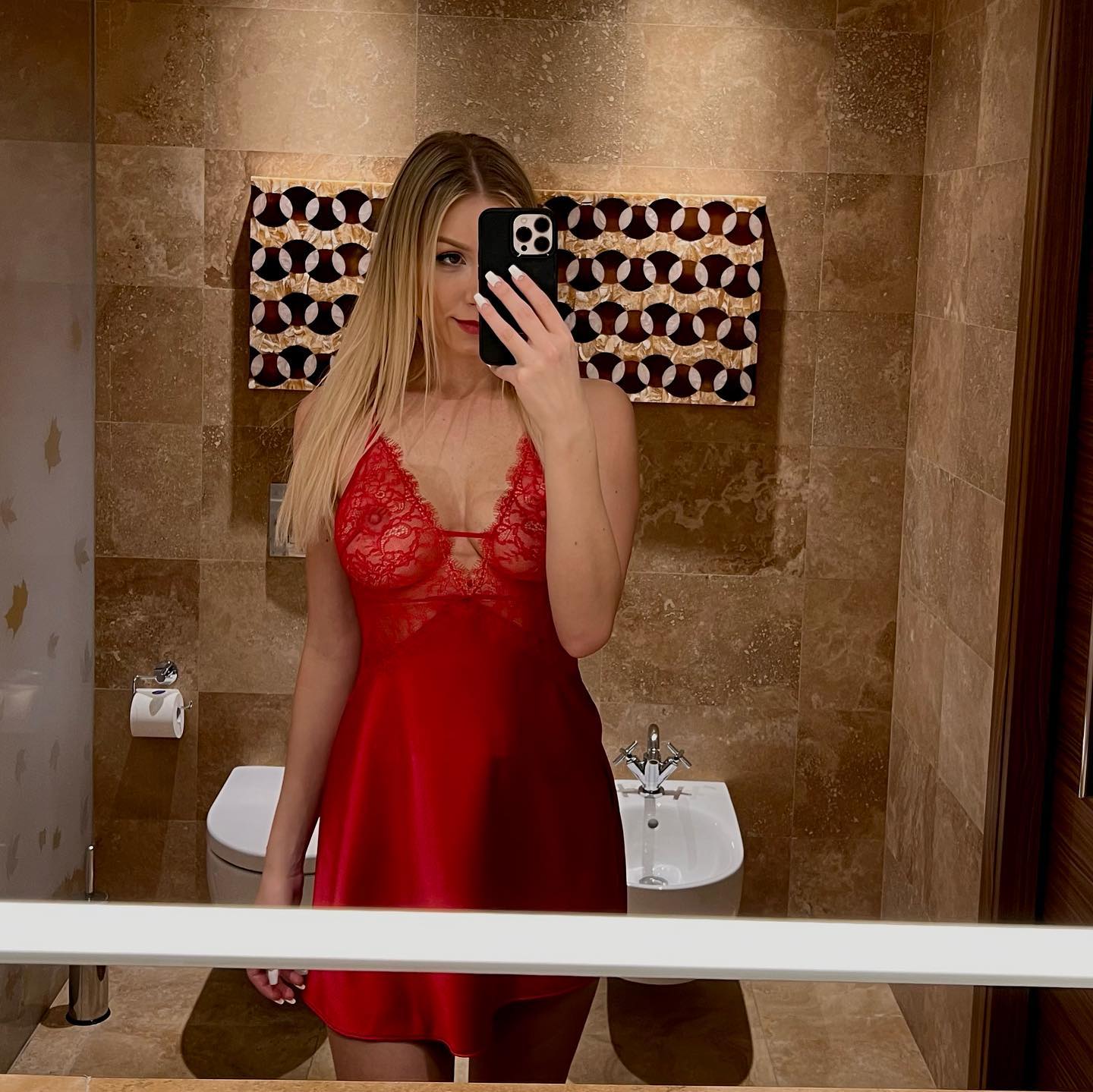 Ekaterina Novikova #22011