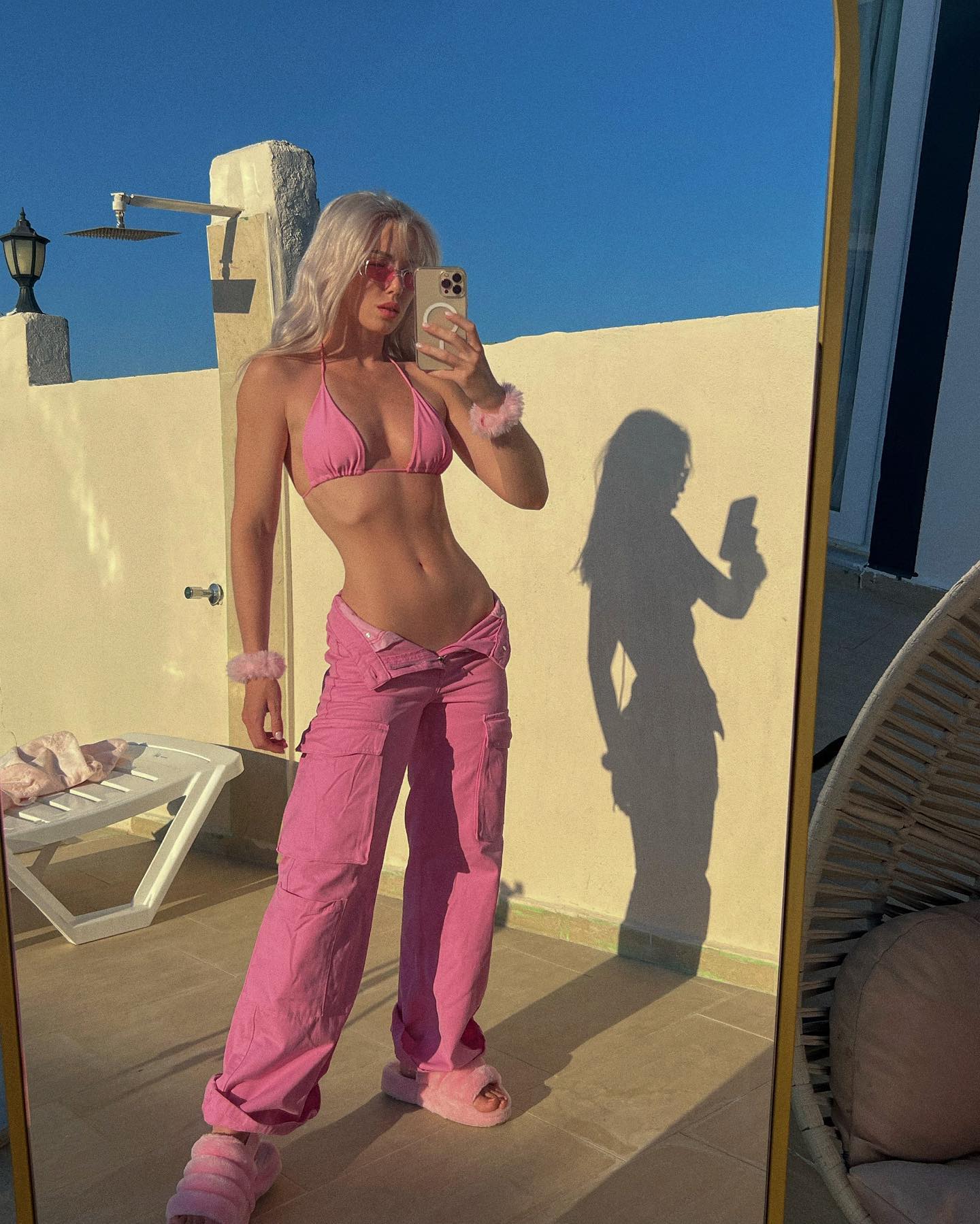 Christine Bright #22092