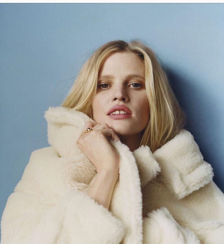 Lara Stone #269398