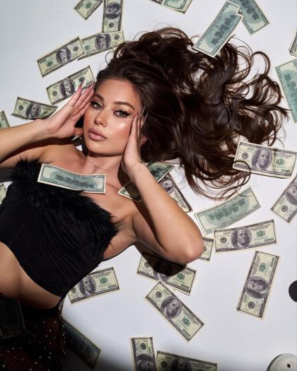 Oksana Saldyrkina photo 22612