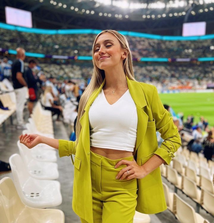 Morena Beltran #270290