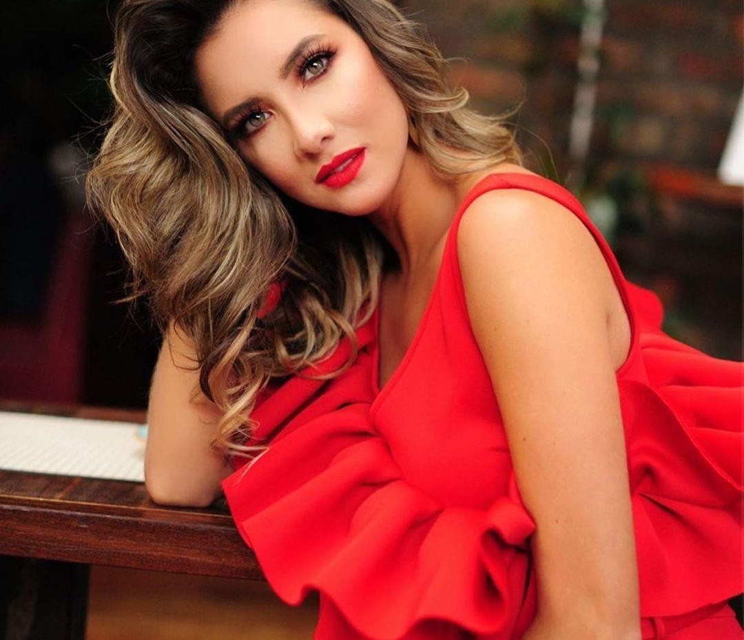 Lina Tejeiro #272104