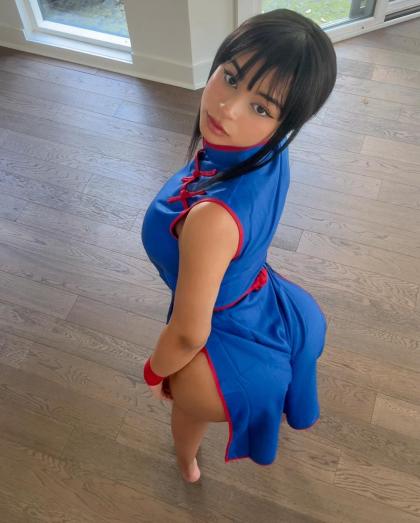 Leila Santese photo 2411