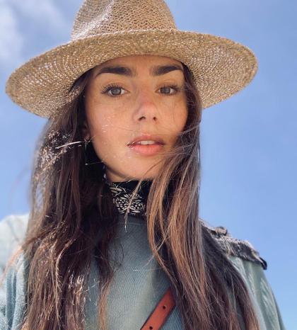 Lily Collins photo 274824