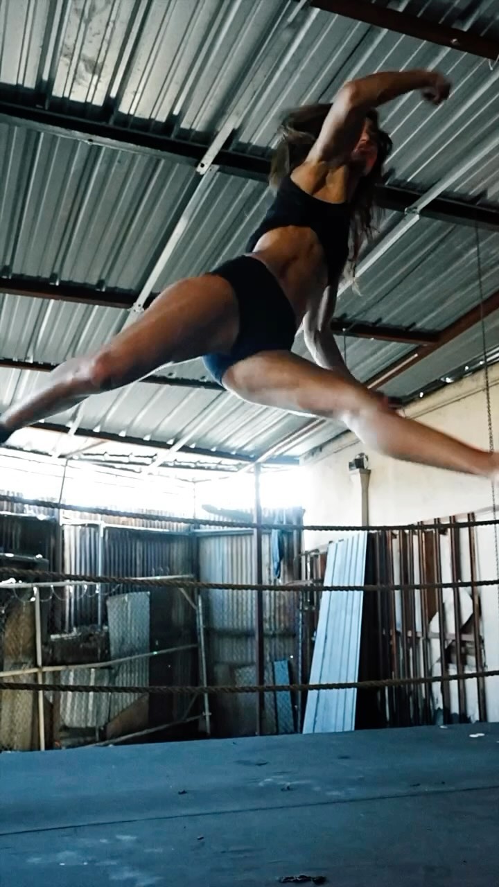 Rayna Vallandingham #59545