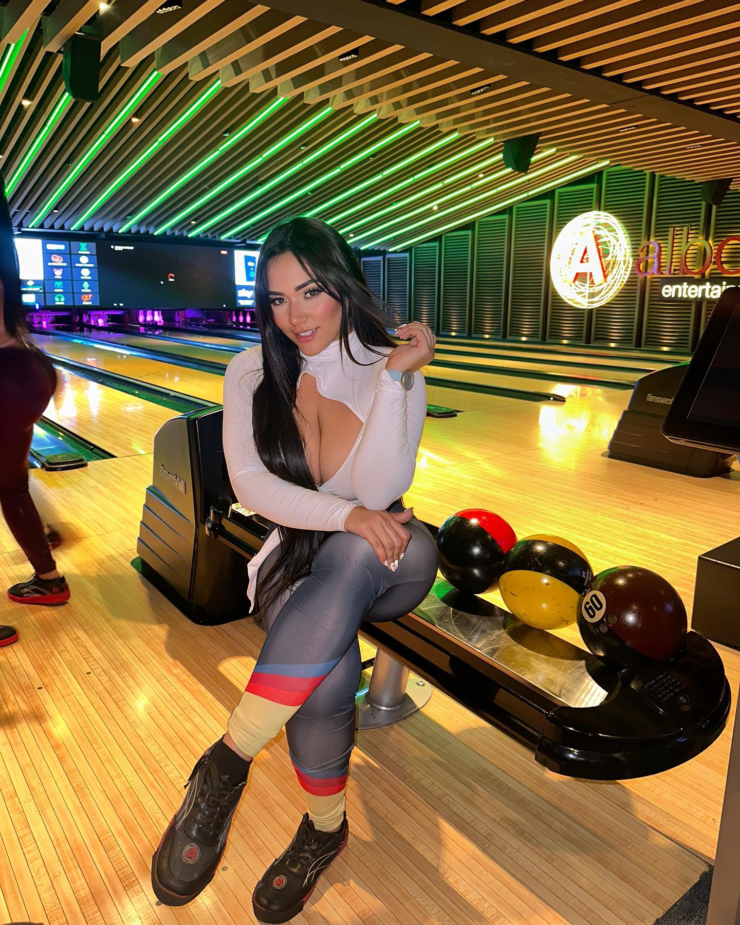 Mirbelys Pineda #56625