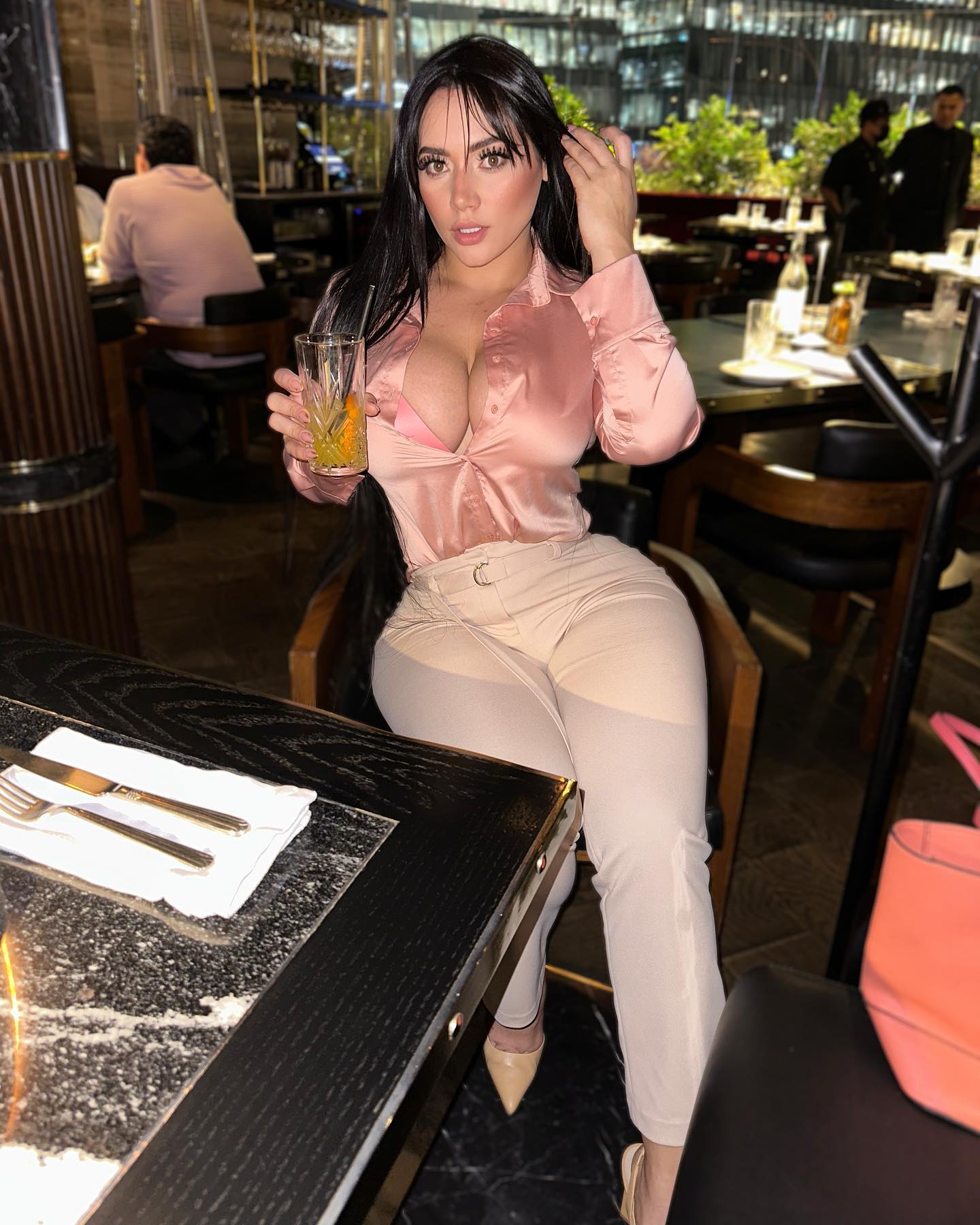 Mirbelys Pineda #56647