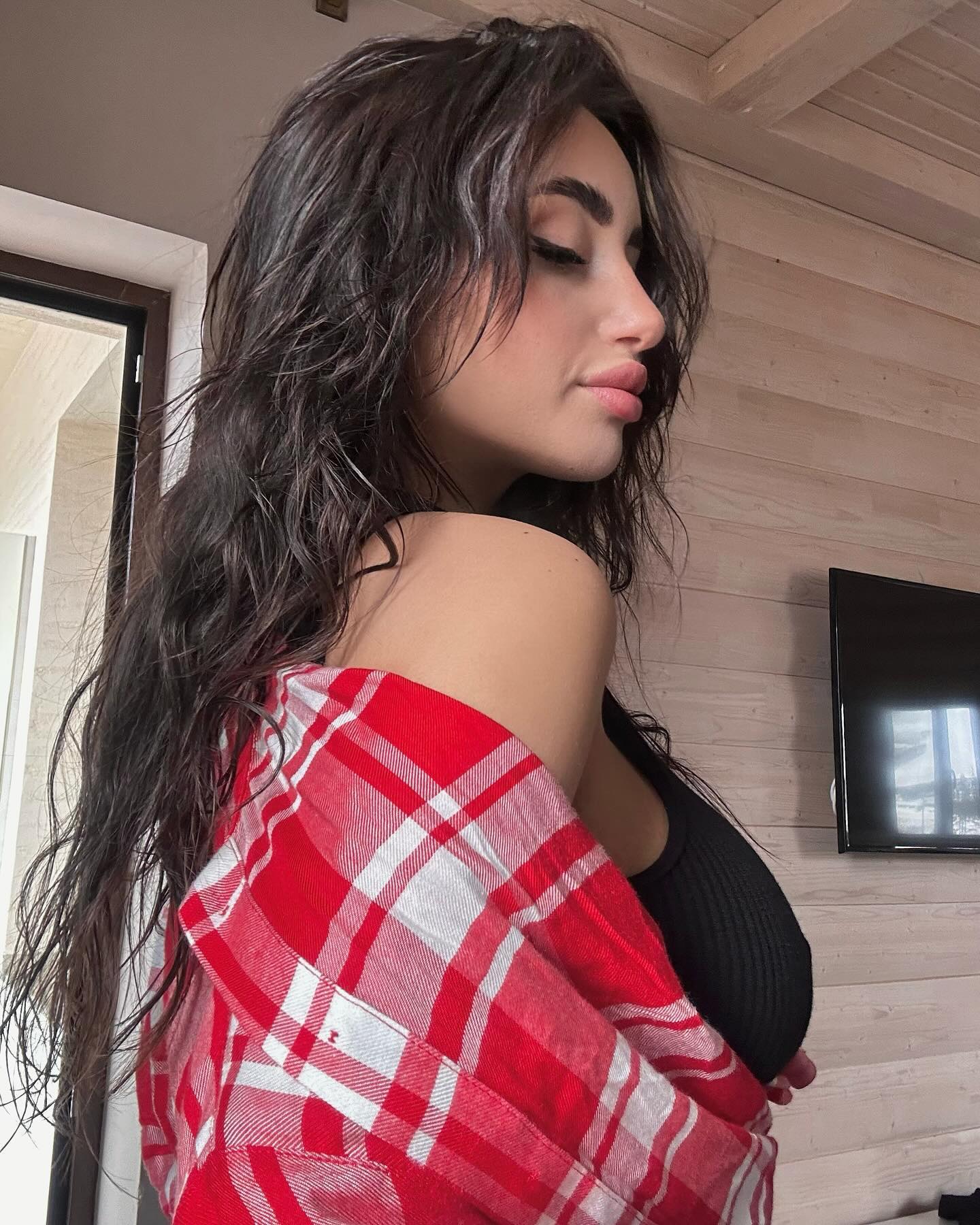 Elizabeth Todorova #23870