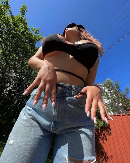 Elizabeth Todorova photo 23840