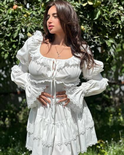 Elizabeth Todorova photo 23908