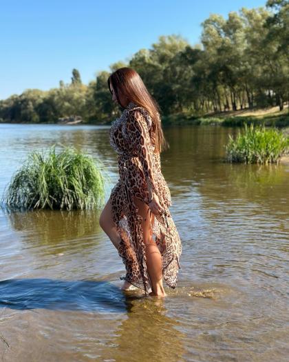 Elizabeth Todorova photo 23974