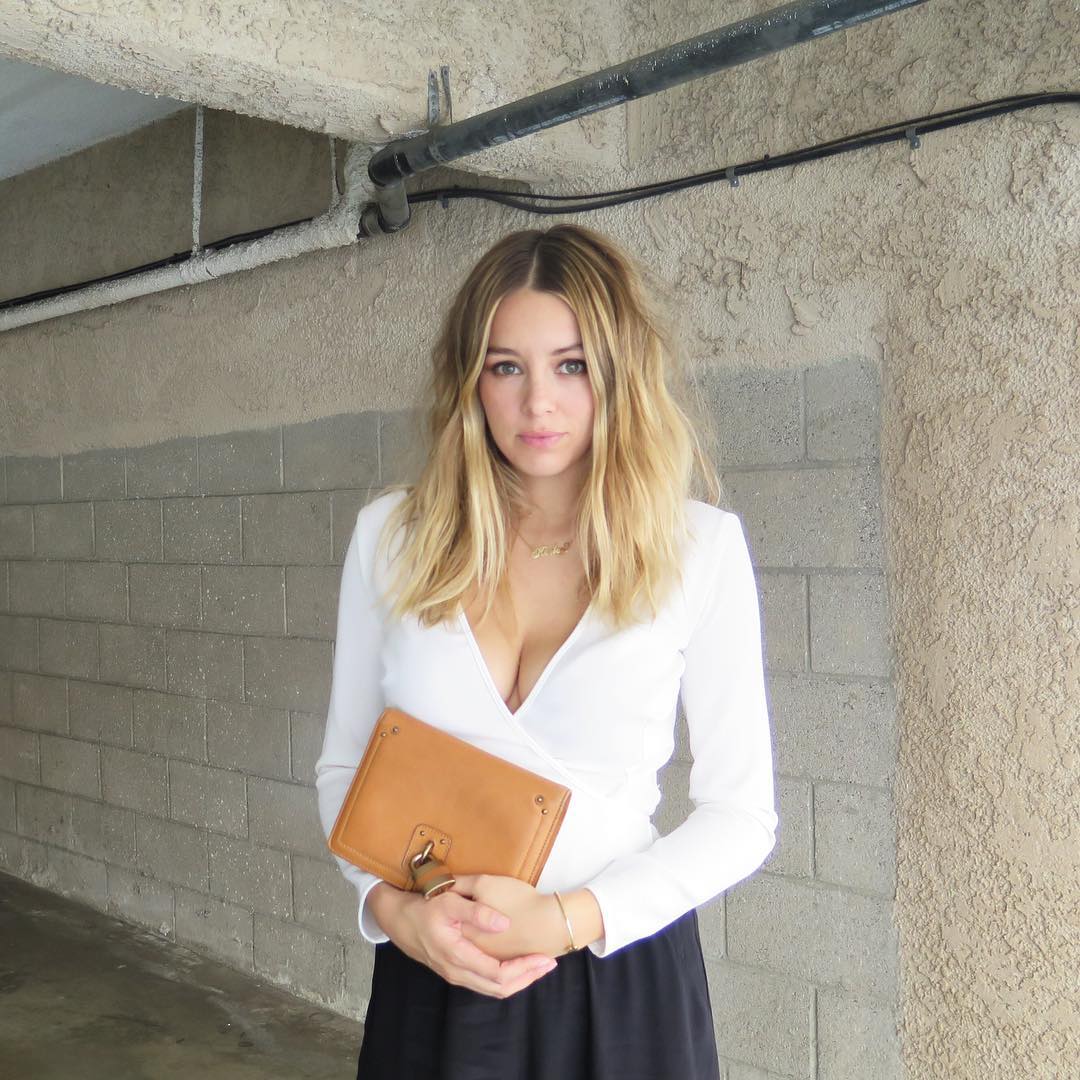 Keeley Hazell #59804