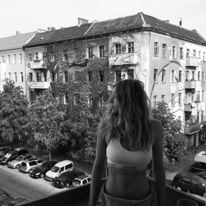 Keeley Hazell photo 59822