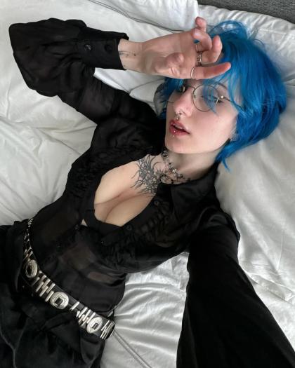 Lyra Crow