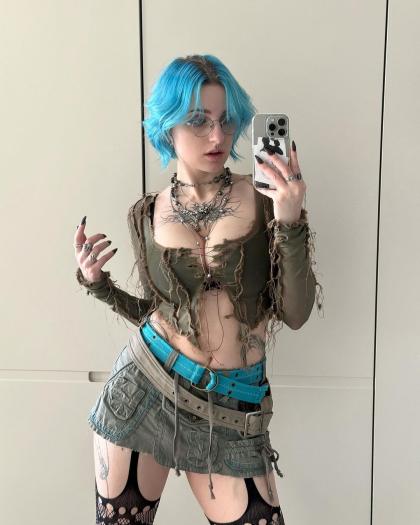 Lyra Crow