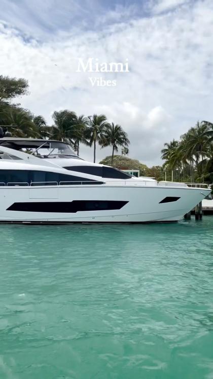 Adriane Kailyn photo 306