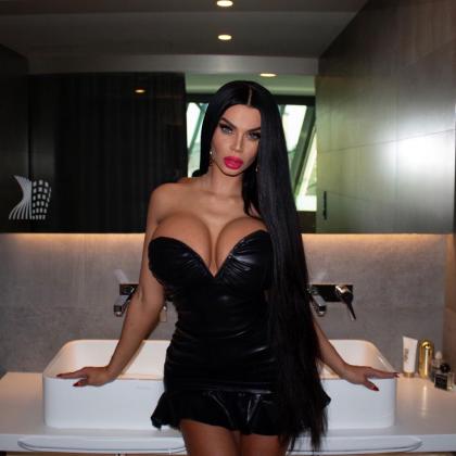 Adriane Kailyn photo 311