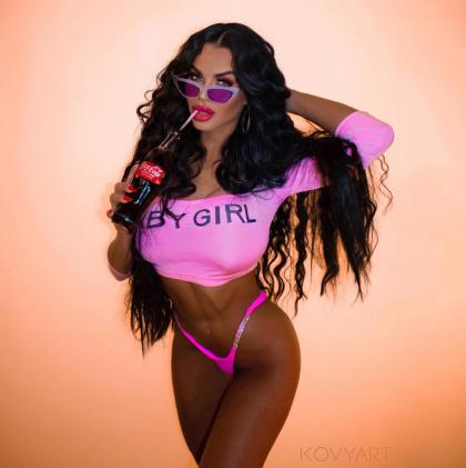 Adriane Kailyn photo 328