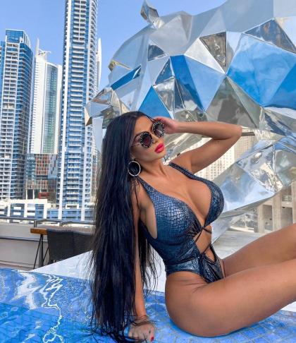 Adriane Kailyn photo 331