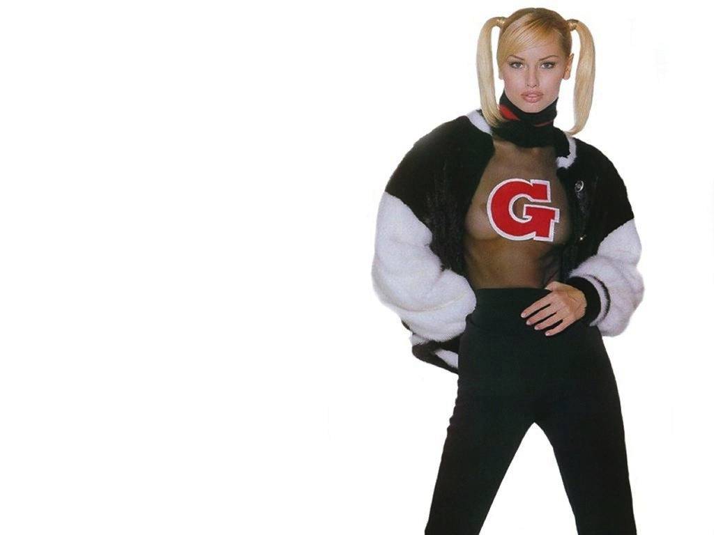 Adriana Karembeu #60171