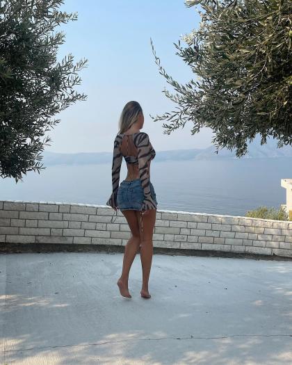 Uresa Zogu photo 25445