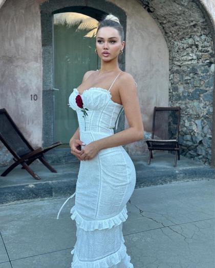 Uresa Zogu photo 25642