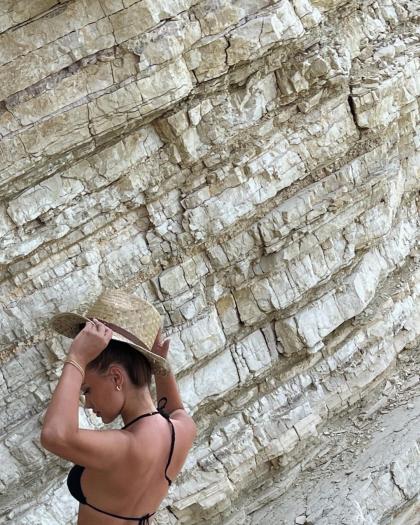 Uresa Zogu photo 25681