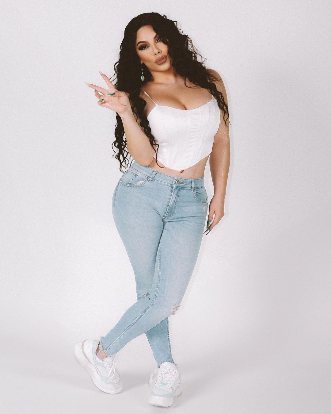 Lizbeth Rodriguez #26347