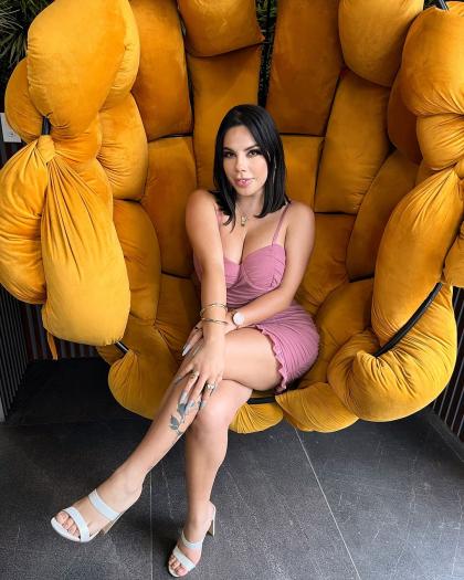 Lizbeth Rodriguez photo 26277