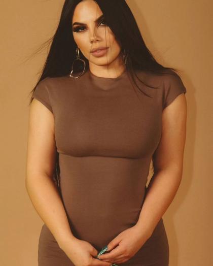 Lizbeth Rodriguez photo 26353