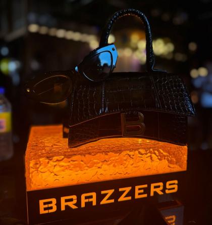 Luna Star photo 26432